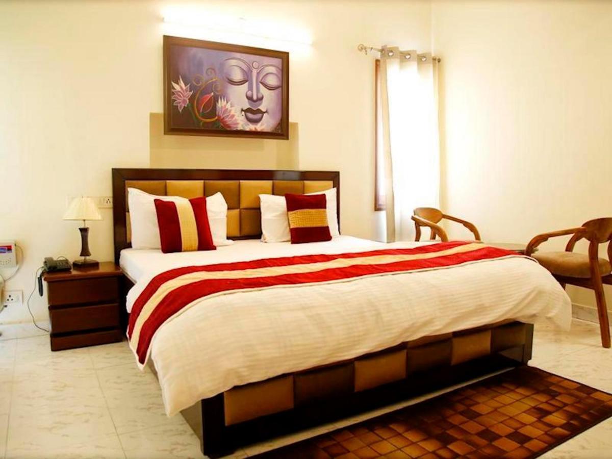 Maplewood Guest House, Neeti Bagh, New Delhiit Is A Boutiqu Guest House - Room 3 Eksteriør bilde